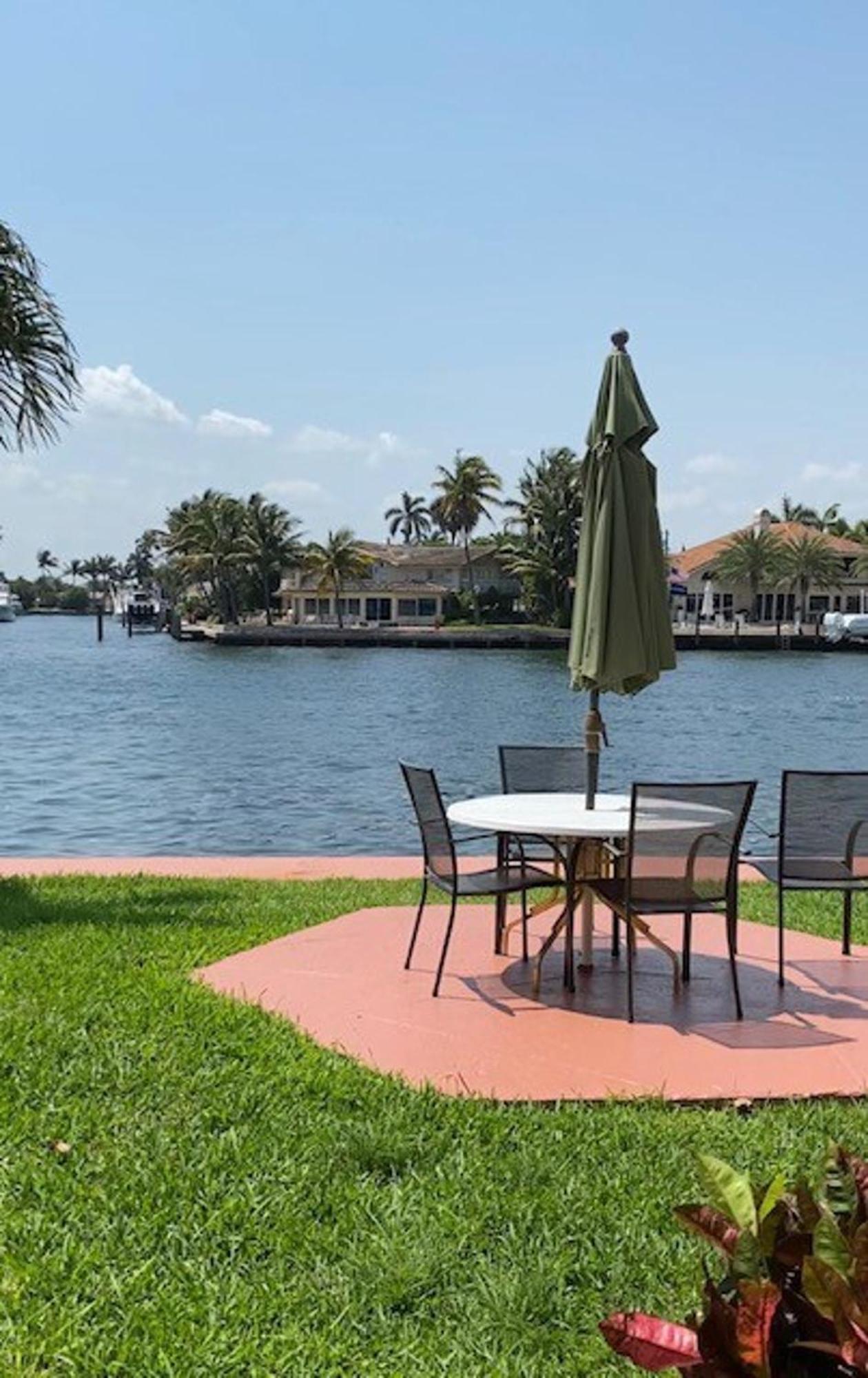 فيلا Studio Intracoastal Views! 5 Min Walk To The Beach بومبانو بيتش المظهر الخارجي الصورة
